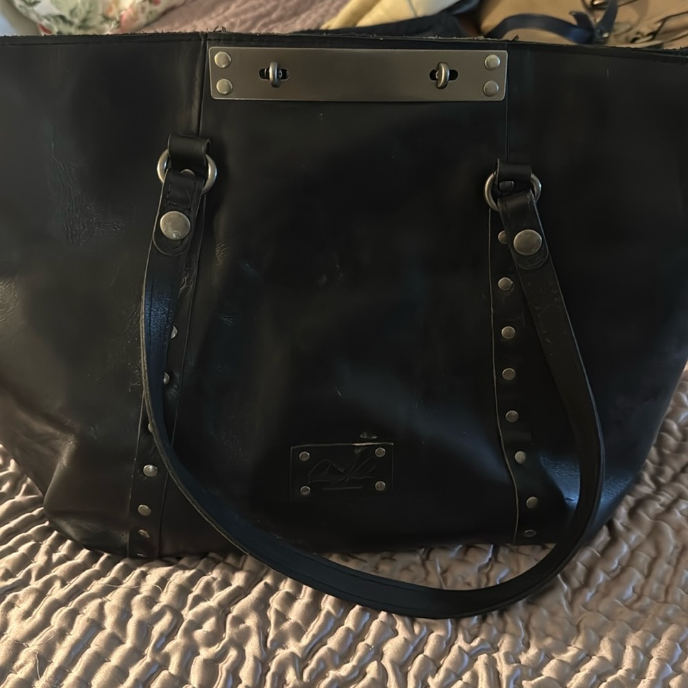 Large leather bag - like new